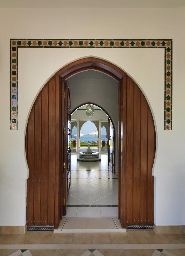 Villa Esmeralda Lagos Exterior photo